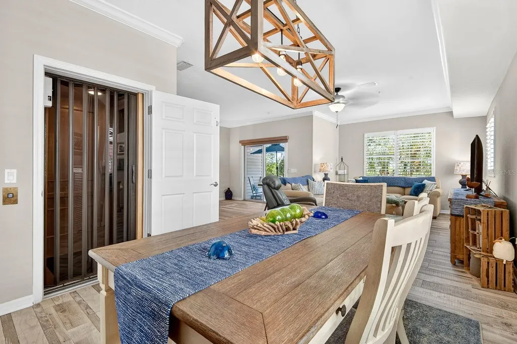3607 10th Ln W Palmetto FL 34221
