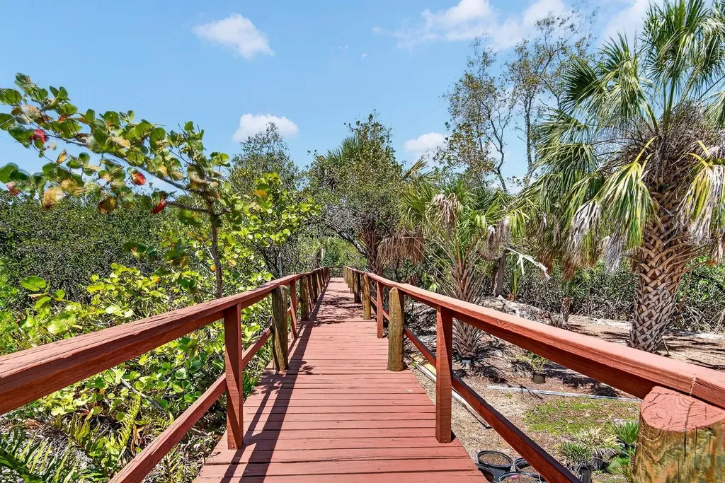3607 10th Ln W Palmetto FL 34221