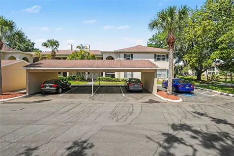 10346 Carrollwood Lane Tampa FL 33618