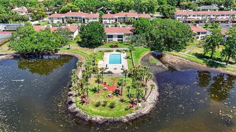 10346 Carrollwood Lane Tampa FL 33618