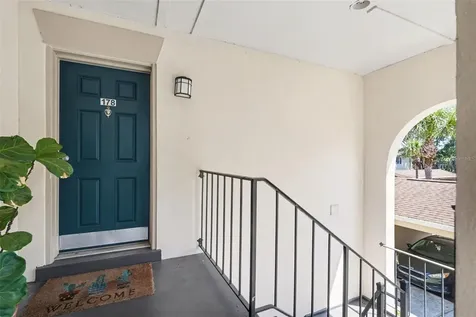 10346 Carrollwood Lane Tampa FL 33618