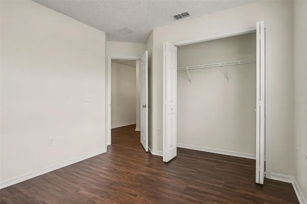 142 Birmingham Drive Kissimmee FL 34758