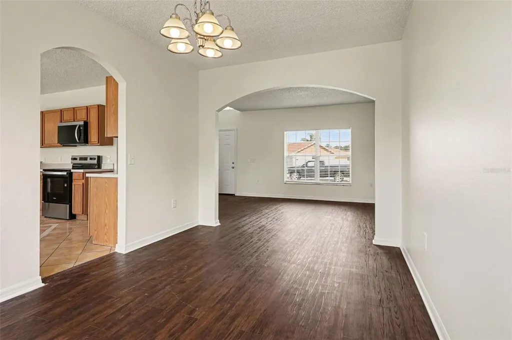 142 Birmingham Drive Kissimmee FL 34758