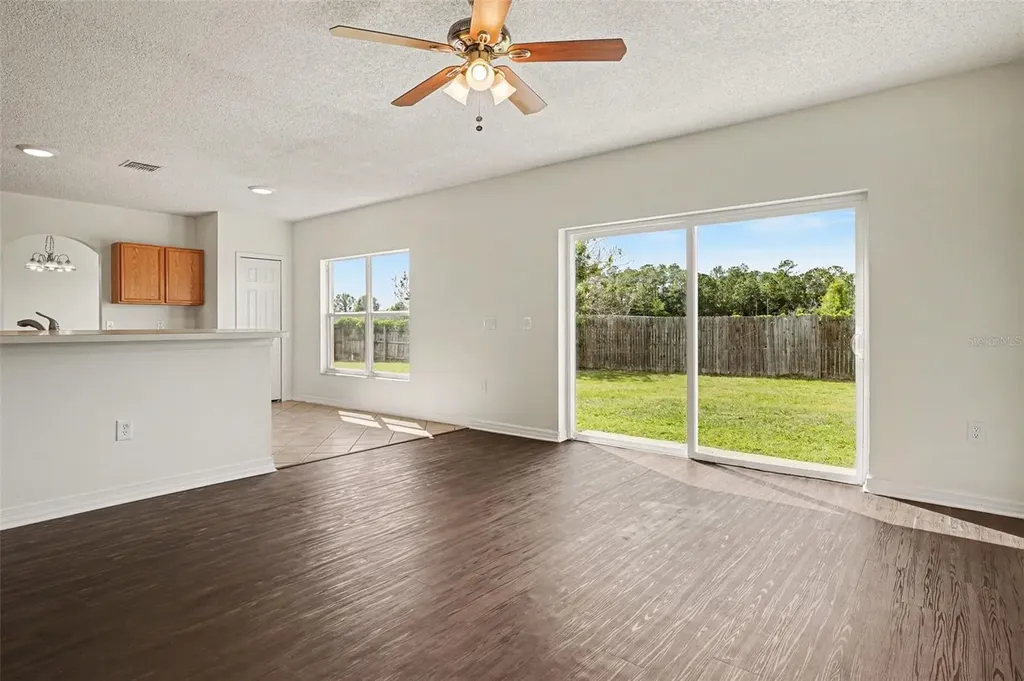 142 Birmingham Drive Kissimmee FL 34758