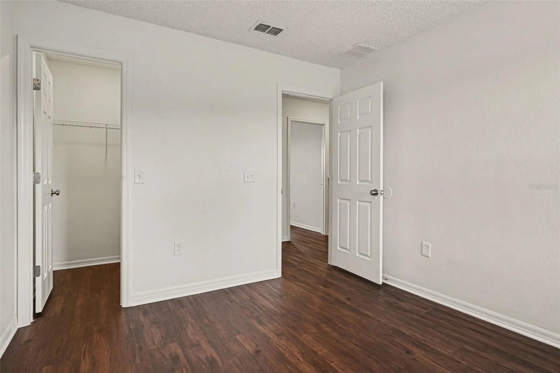 142 Birmingham Drive Kissimmee FL 34758