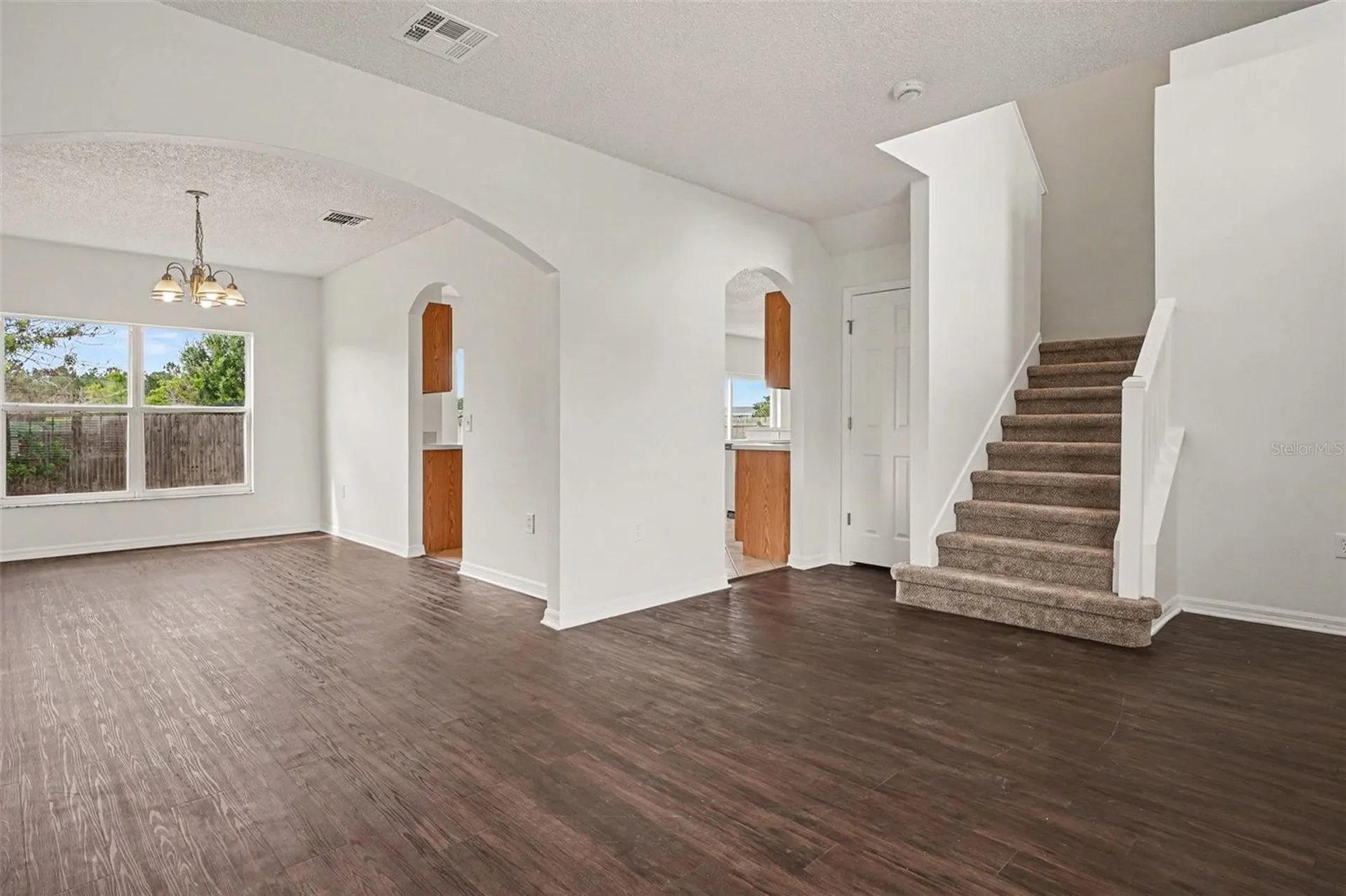 142 Birmingham Drive Kissimmee FL 34758
