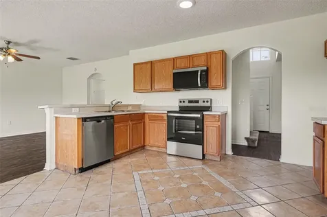 142 Birmingham Drive Kissimmee FL 34758