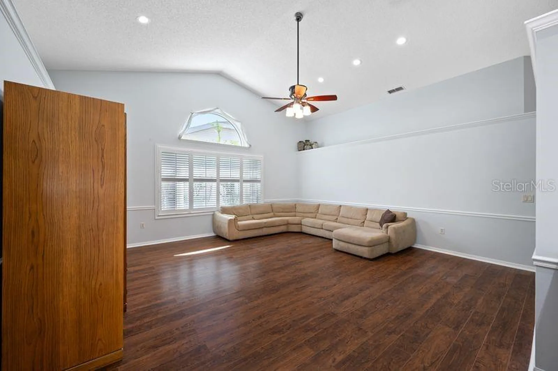 5321 Gardens Drive Sarasota FL 34243