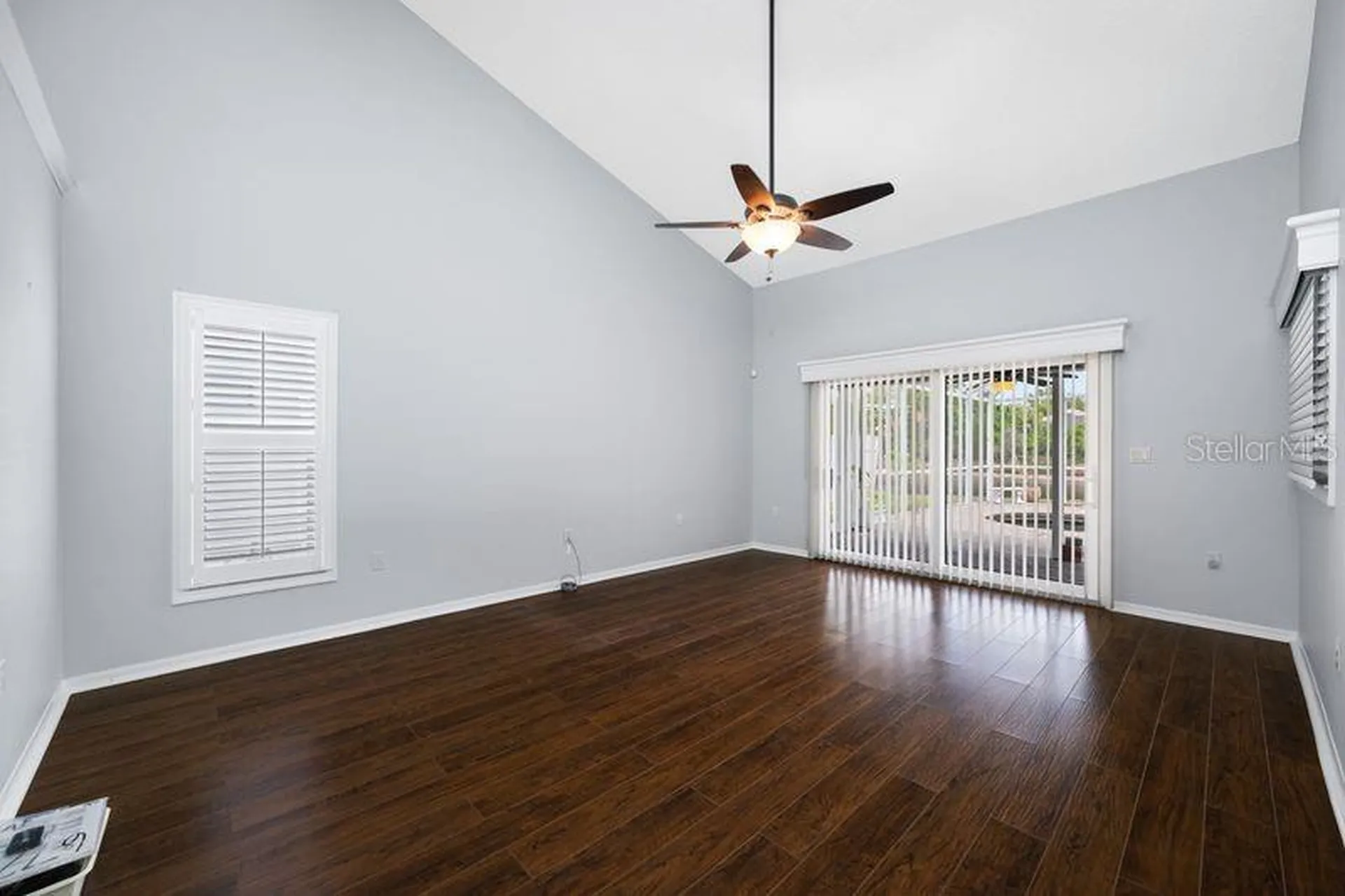 5321 Gardens Drive Sarasota FL 34243