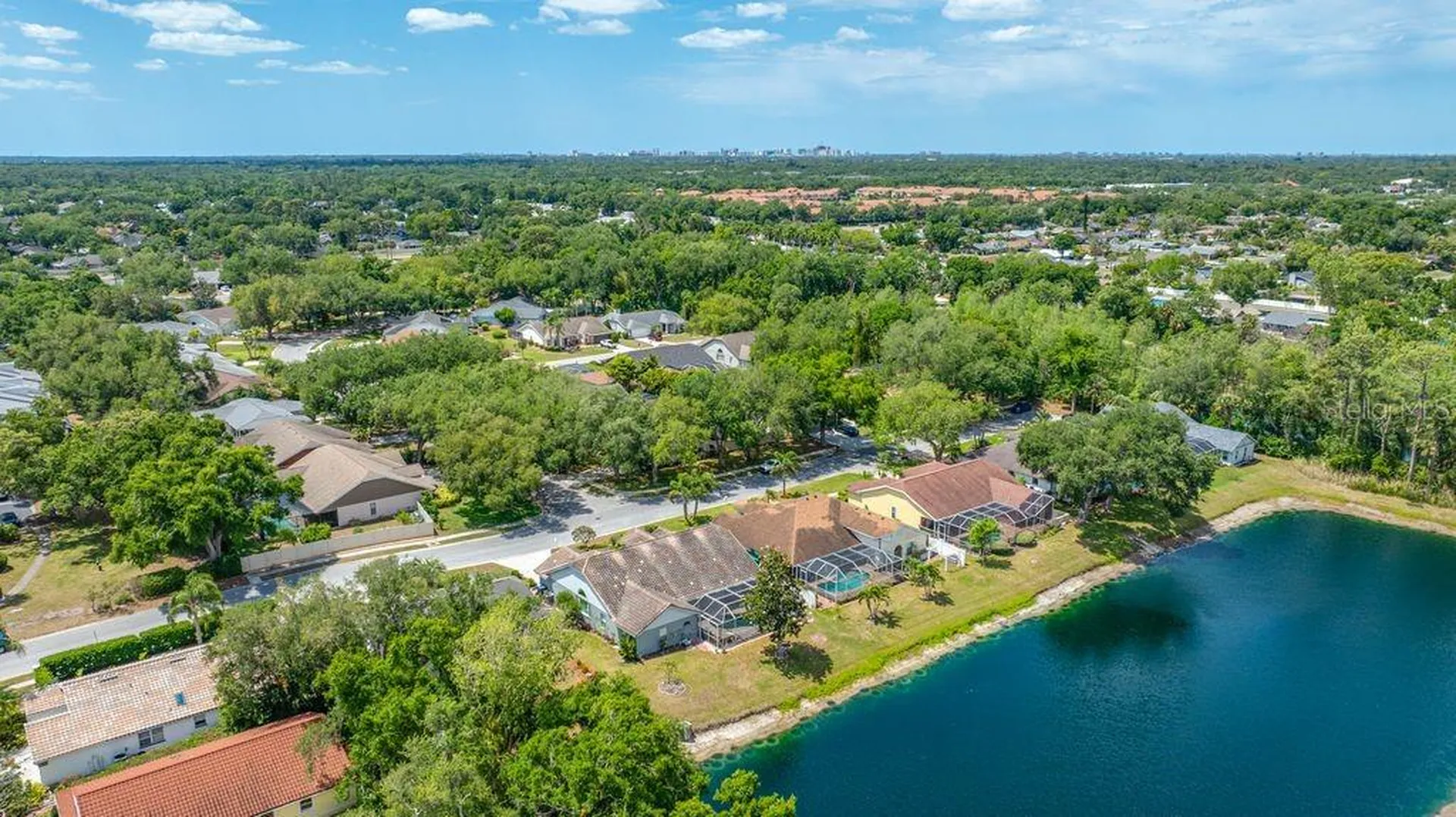 5321 Gardens Drive Sarasota FL 34243