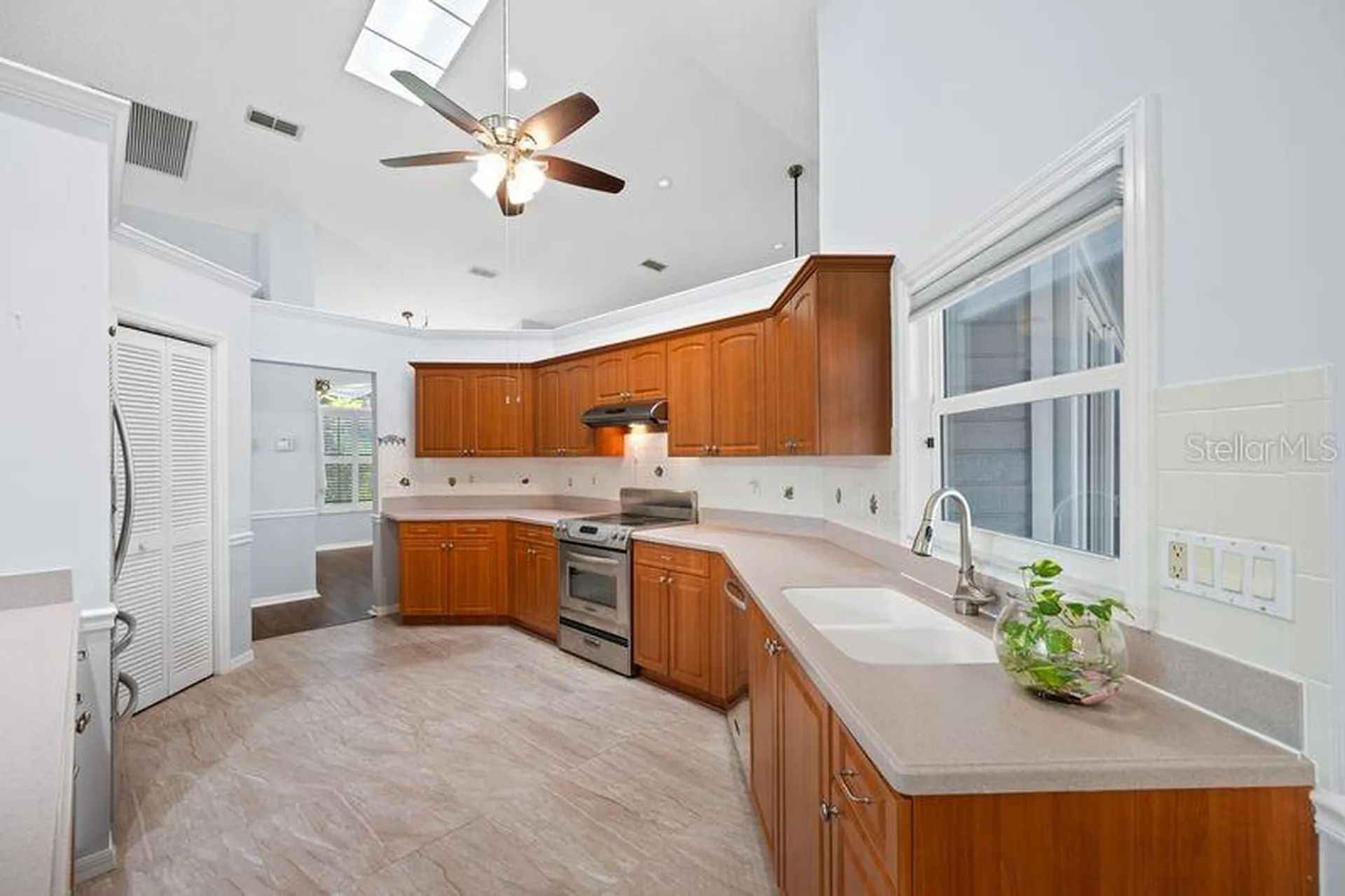 5321 Gardens Drive Sarasota FL 34243