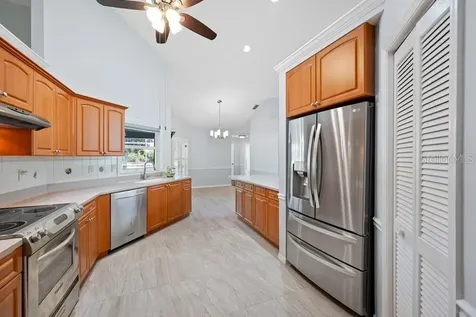 5321 Gardens Drive Sarasota FL 34243