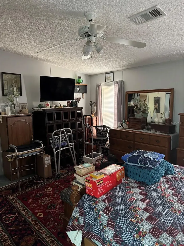 865 SE 178th Terrace Silver Springs FL 34488