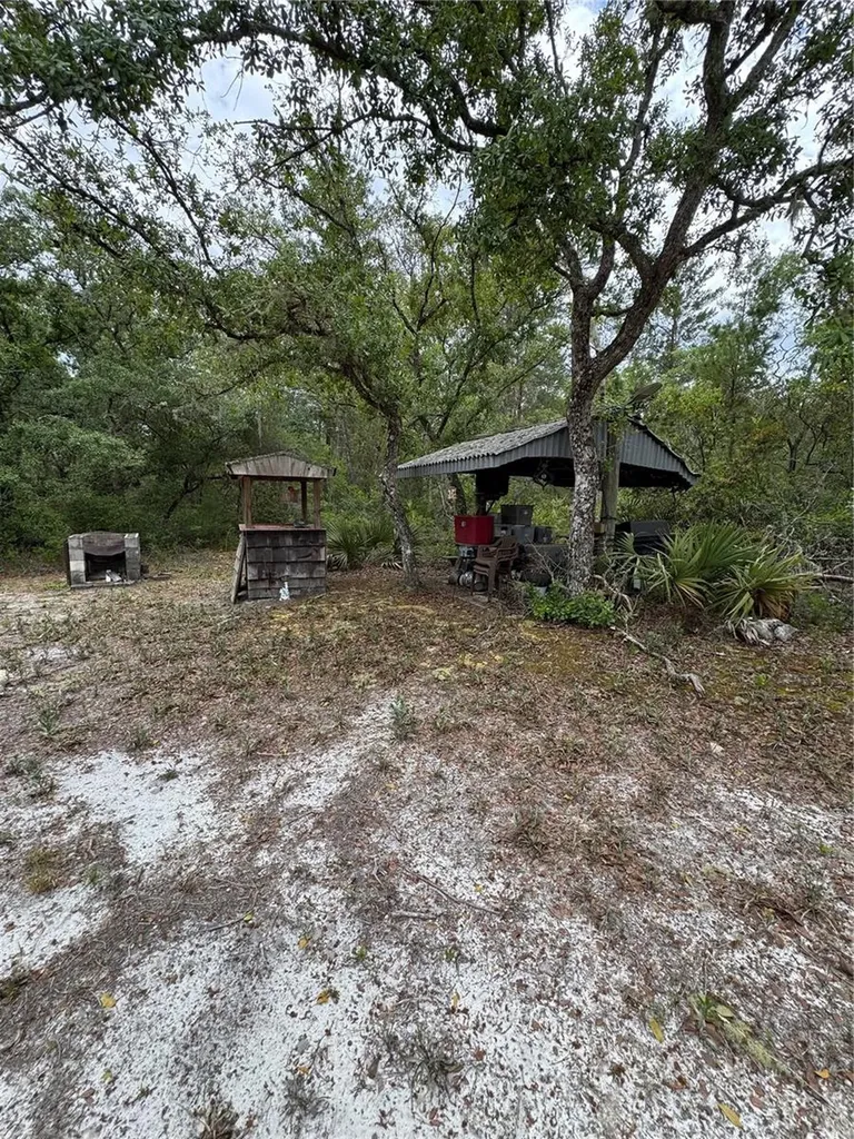 865 SE 178th Terrace Silver Springs FL 34488