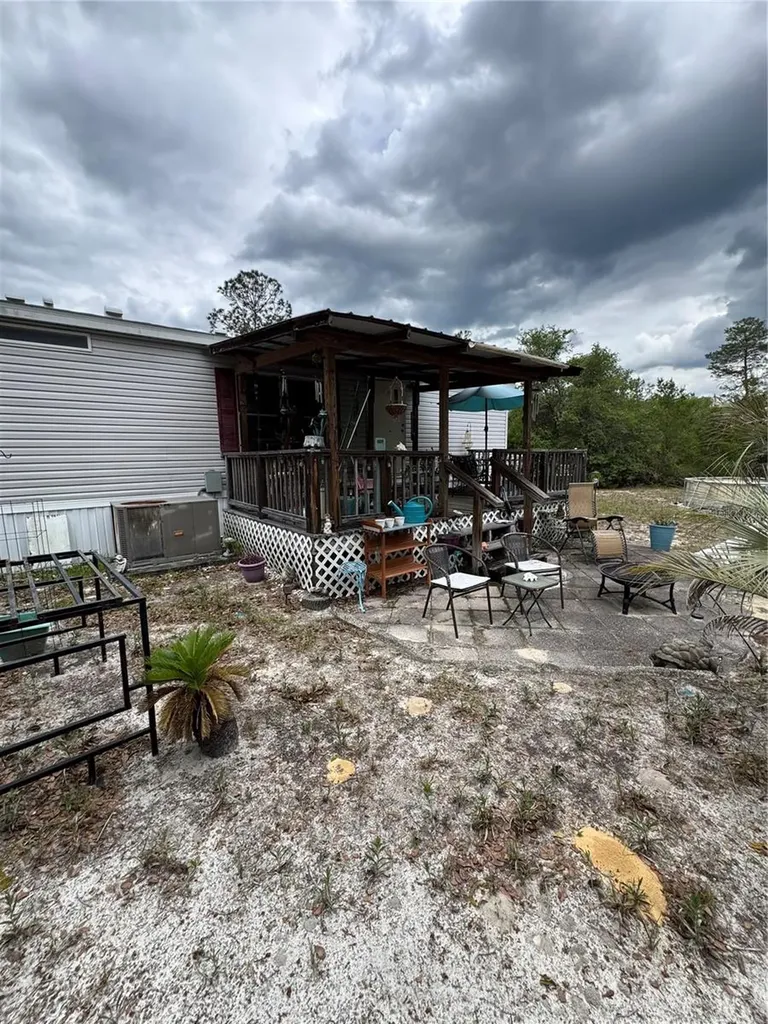 865 SE 178th Terrace Silver Springs FL 34488