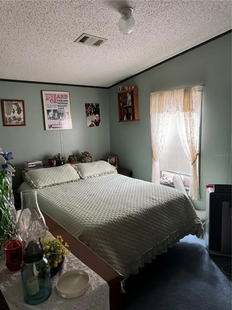 865 SE 178th Terrace Silver Springs FL 34488