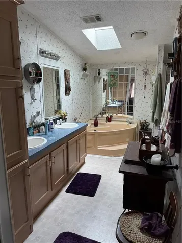 865 SE 178th Terrace Silver Springs FL 34488