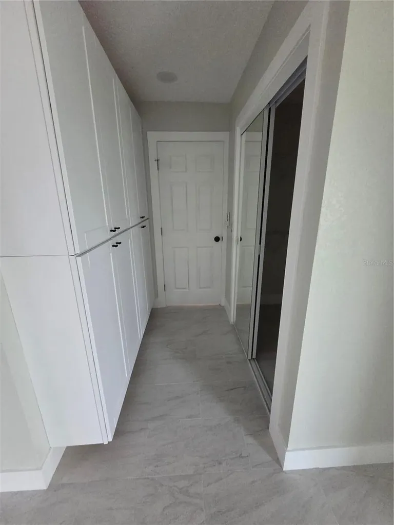 1238 Valley Forge Boulevard Sun City Center FL 33573