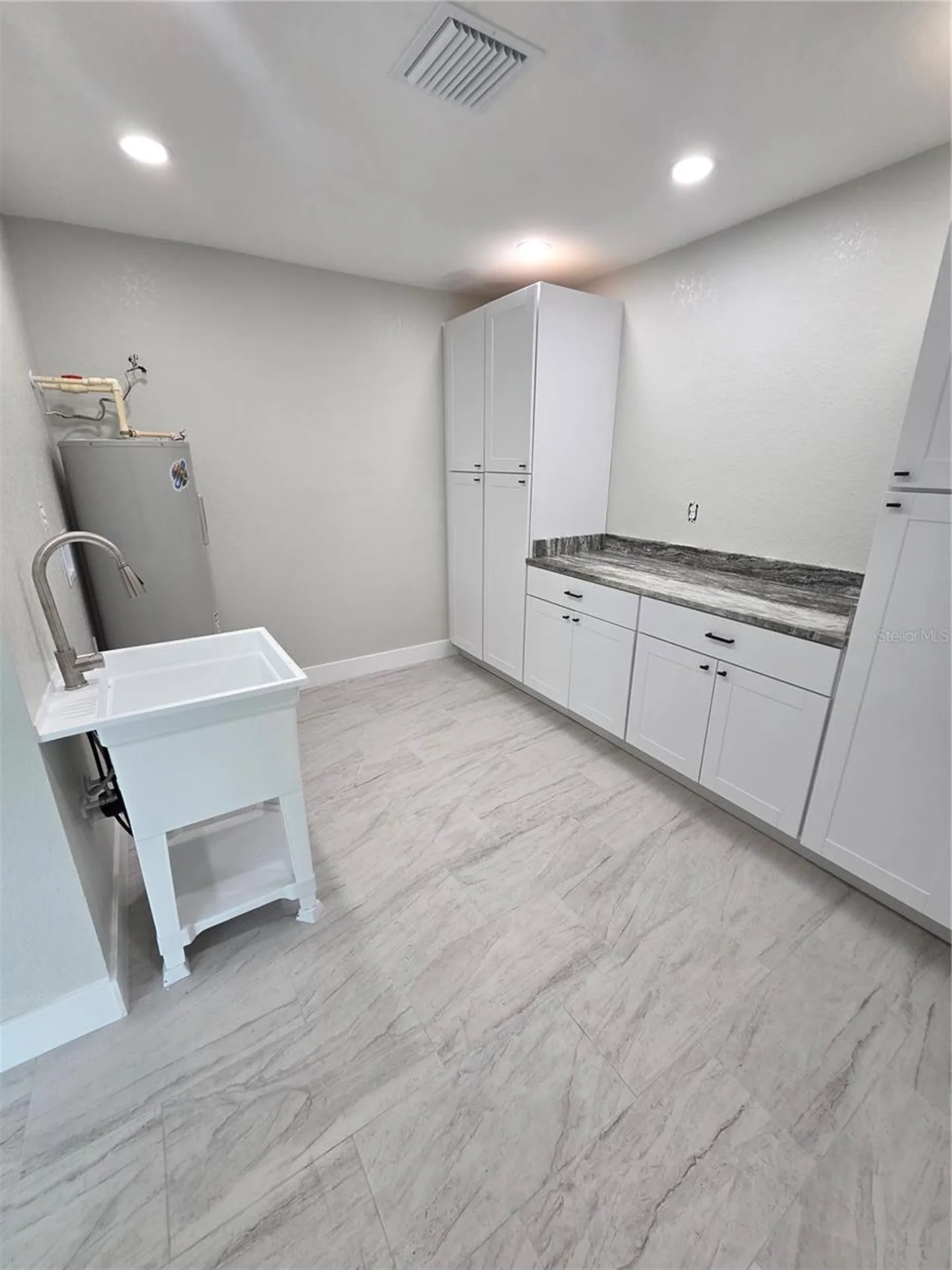 1238 Valley Forge Boulevard Sun City Center FL 33573