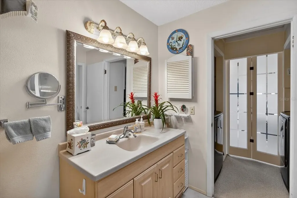 4190 Strombus Road Venice FL 34293