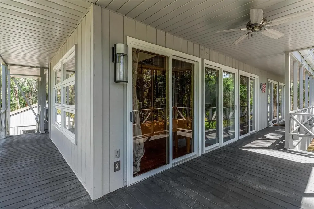 7373 Circle Drive Lady Lake FL 32159