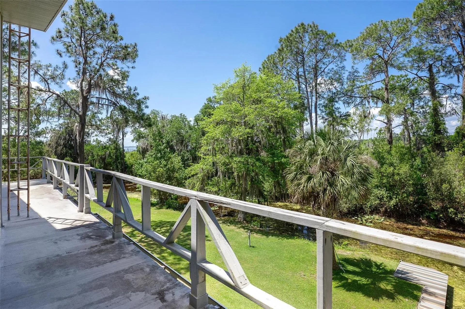 7373 Circle Drive Lady Lake FL 32159