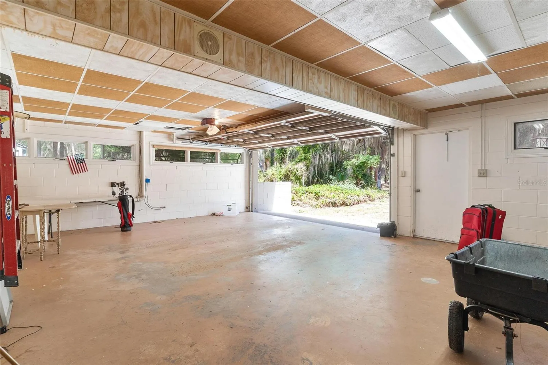 7373 Circle Drive Lady Lake FL 32159