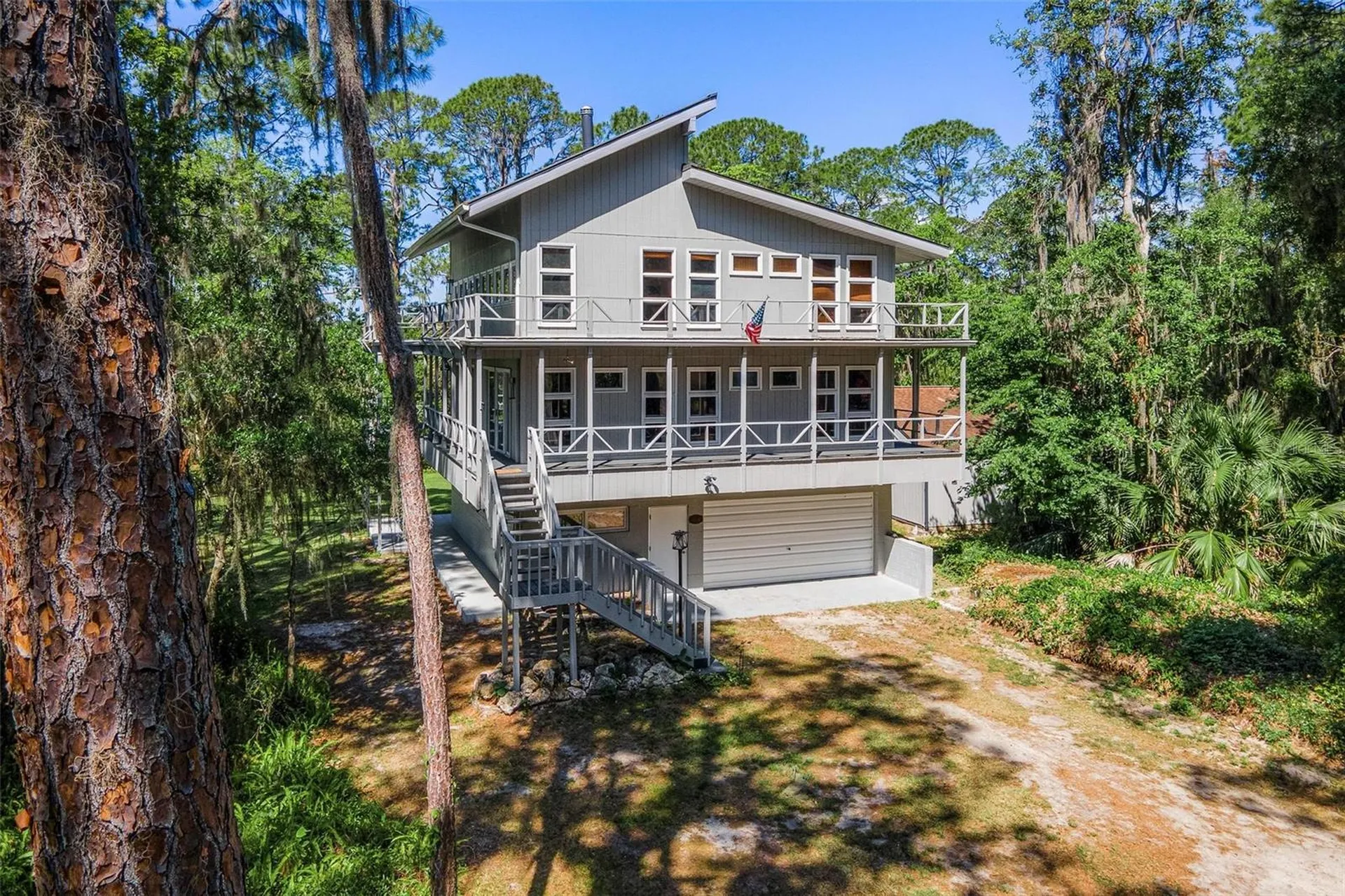 7373 Circle Drive Lady Lake FL 32159
