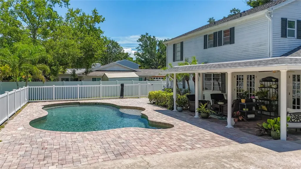 7306 16th Avenue NW Bradenton FL 34209