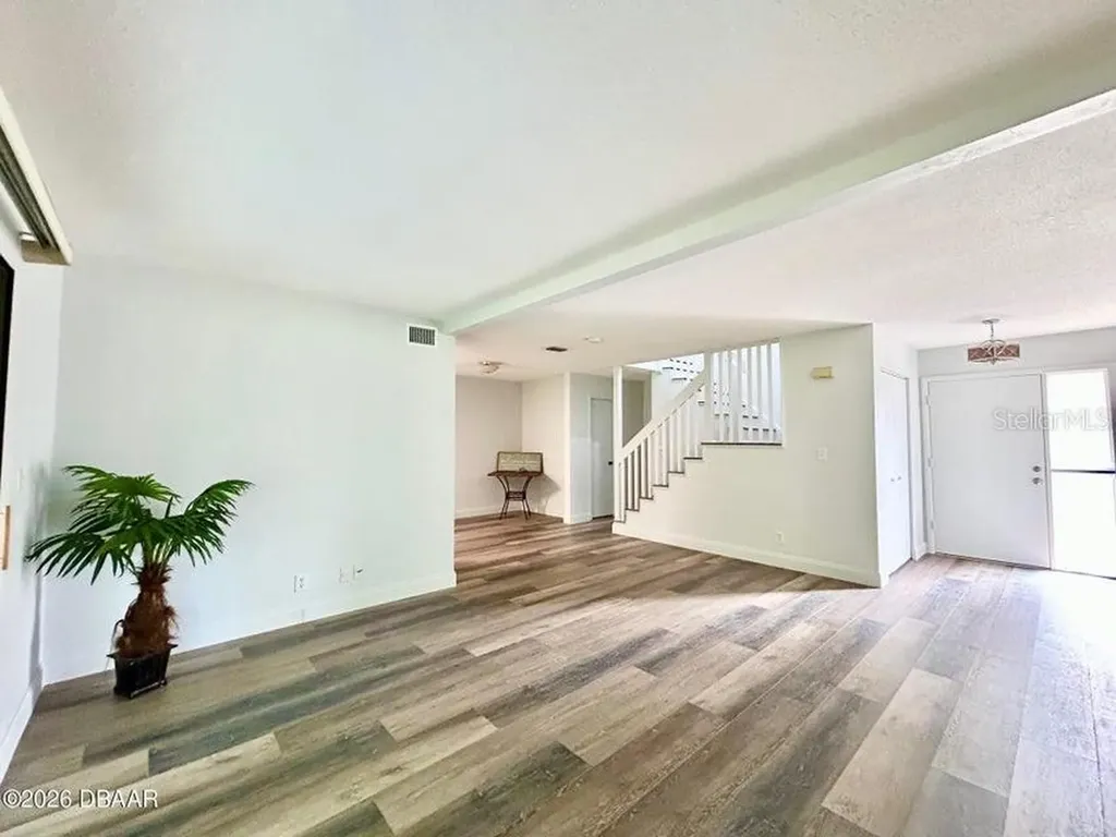 31 Park Place Ormond Beach FL 32174