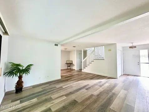 31 Park Place Ormond Beach FL 32174