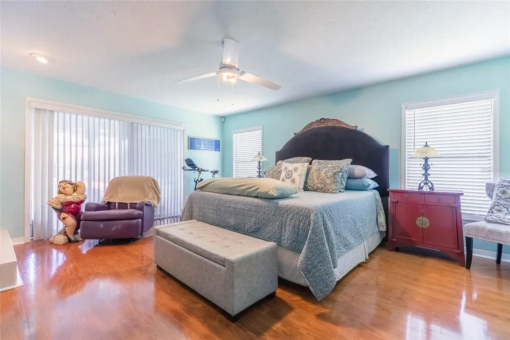 6602 Seabird Way Apollo Beach FL 33572