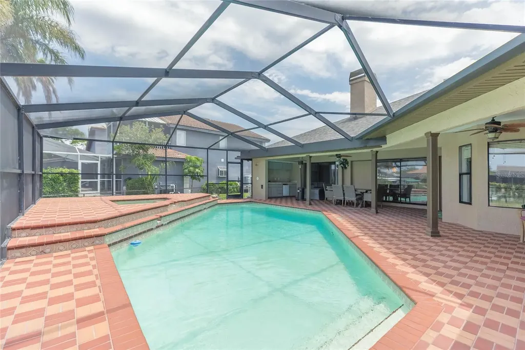 6602 Seabird Way Apollo Beach FL 33572