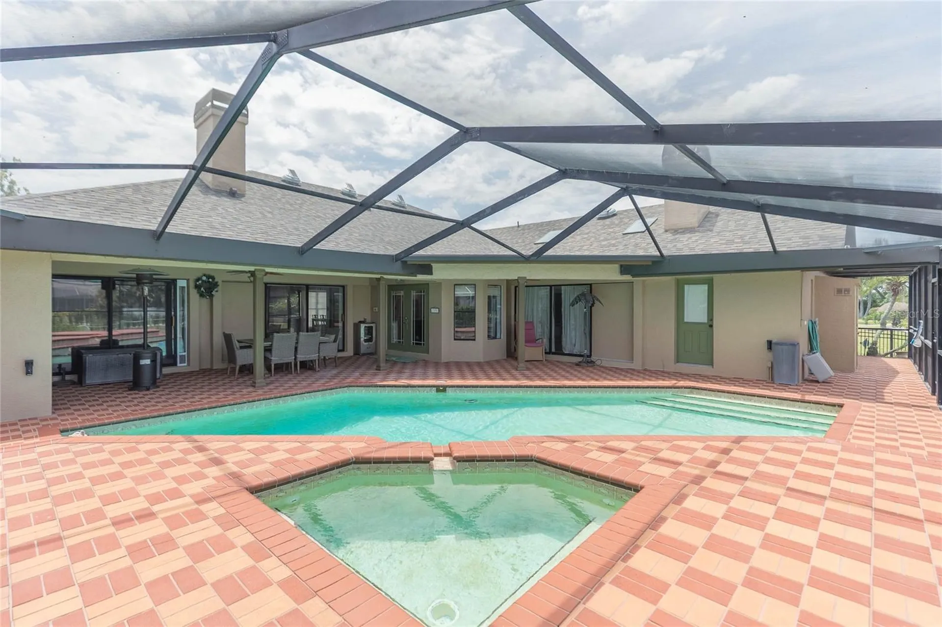 6602 Seabird Way Apollo Beach FL 33572