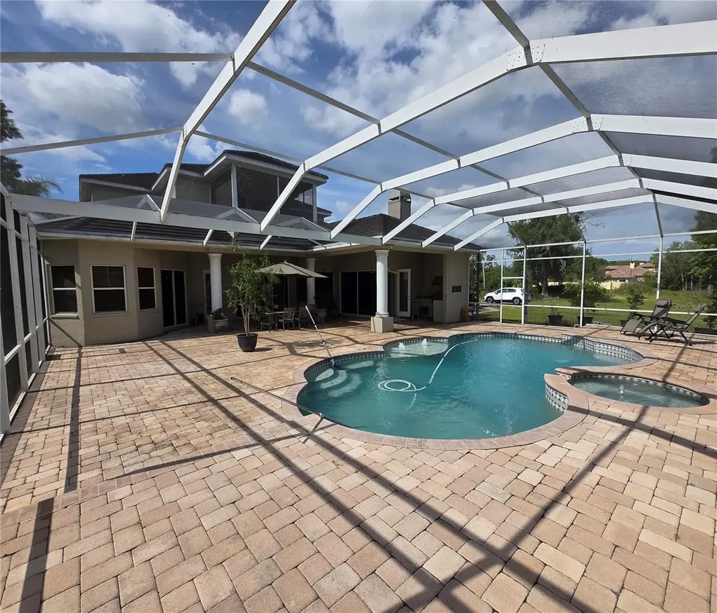 19153 Geraci Road Lutz FL 33558