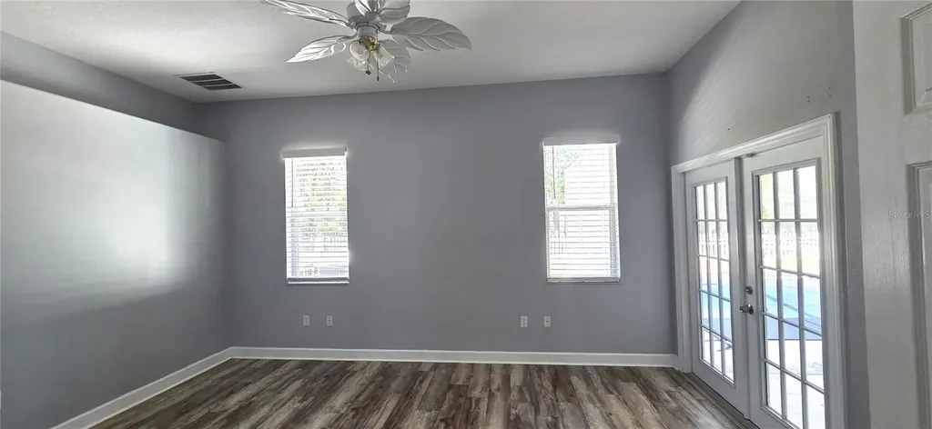 5352 Camberlea Avenue Zephyrhills FL 33541