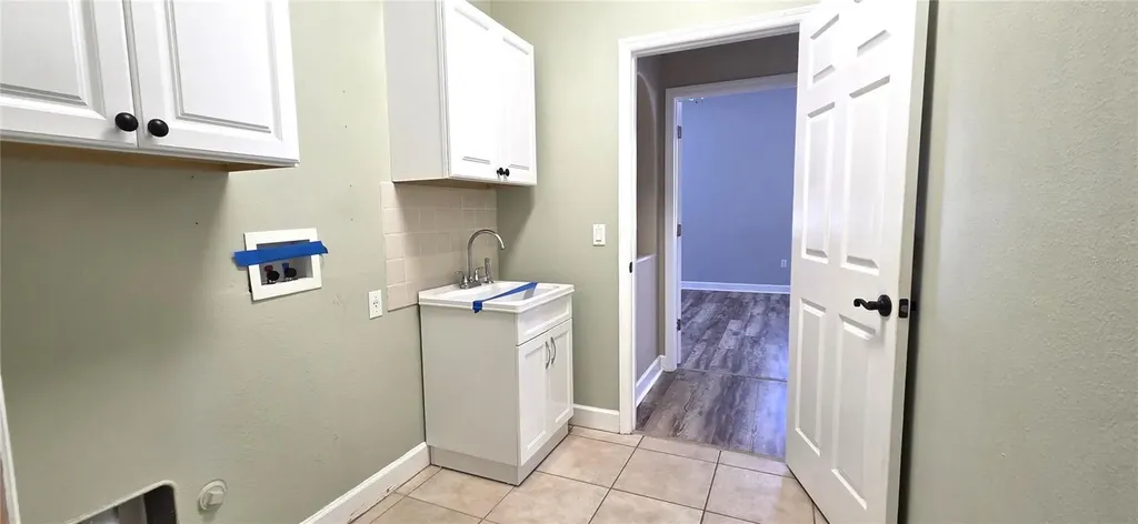 5352 Camberlea Avenue Zephyrhills FL 33541
