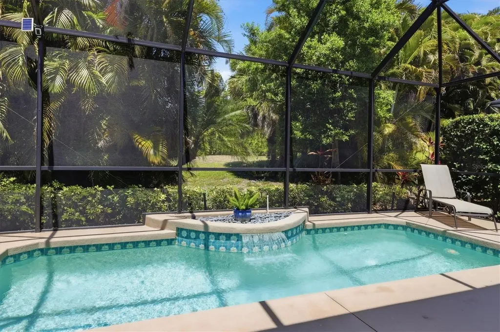 7627 Birds Eye Terrace Bradenton FL 34203