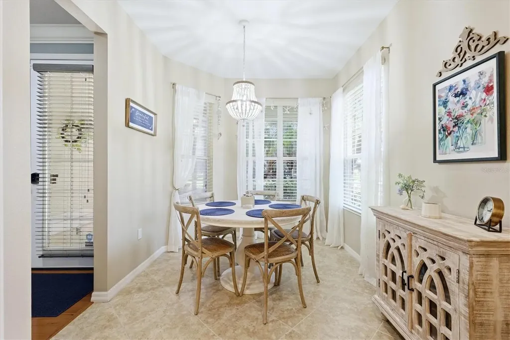 7627 Birds Eye Terrace Bradenton FL 34203