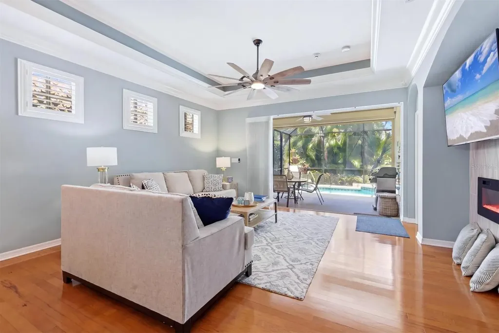 7627 Birds Eye Terrace Bradenton FL 34203