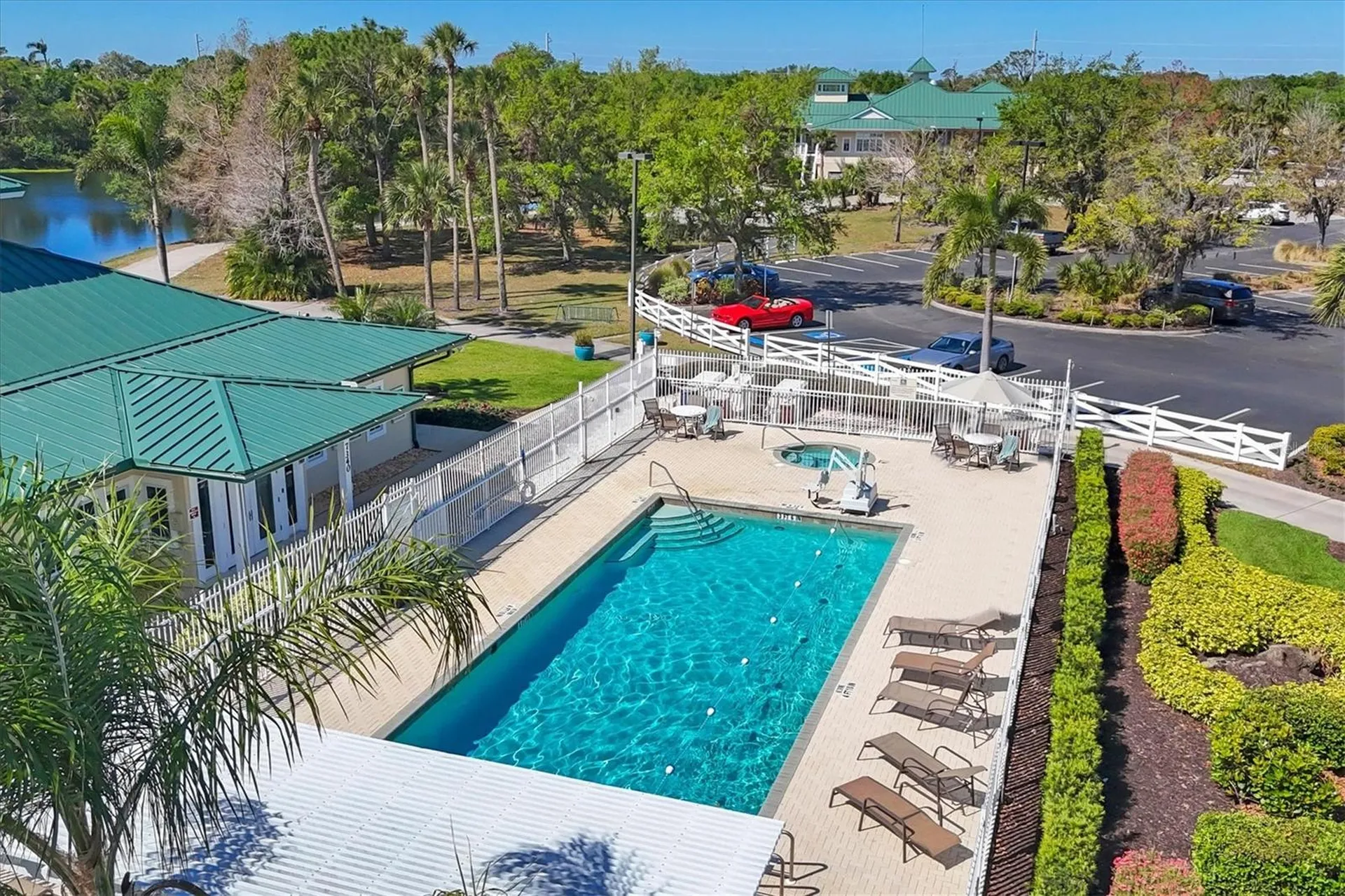 7627 Birds Eye Terrace Bradenton FL 34203