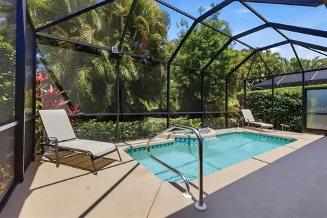 7627 Birds Eye Terrace Bradenton FL 34203