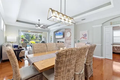 7627 Birds Eye Terrace Bradenton FL 34203