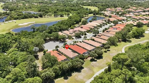 7627 Birds Eye Terrace Bradenton FL 34203