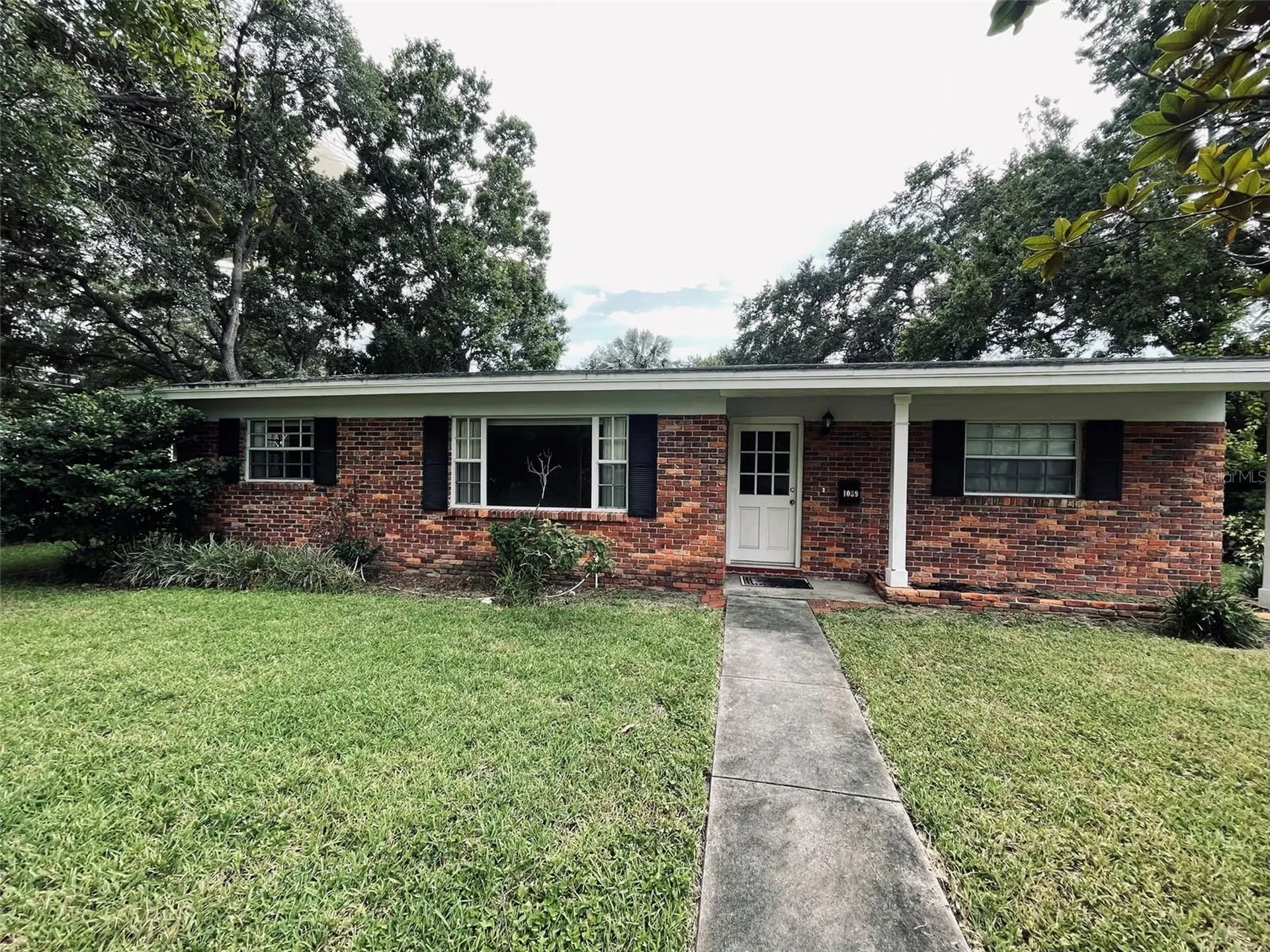 1039 S Frankland Road Tampa FL 33629