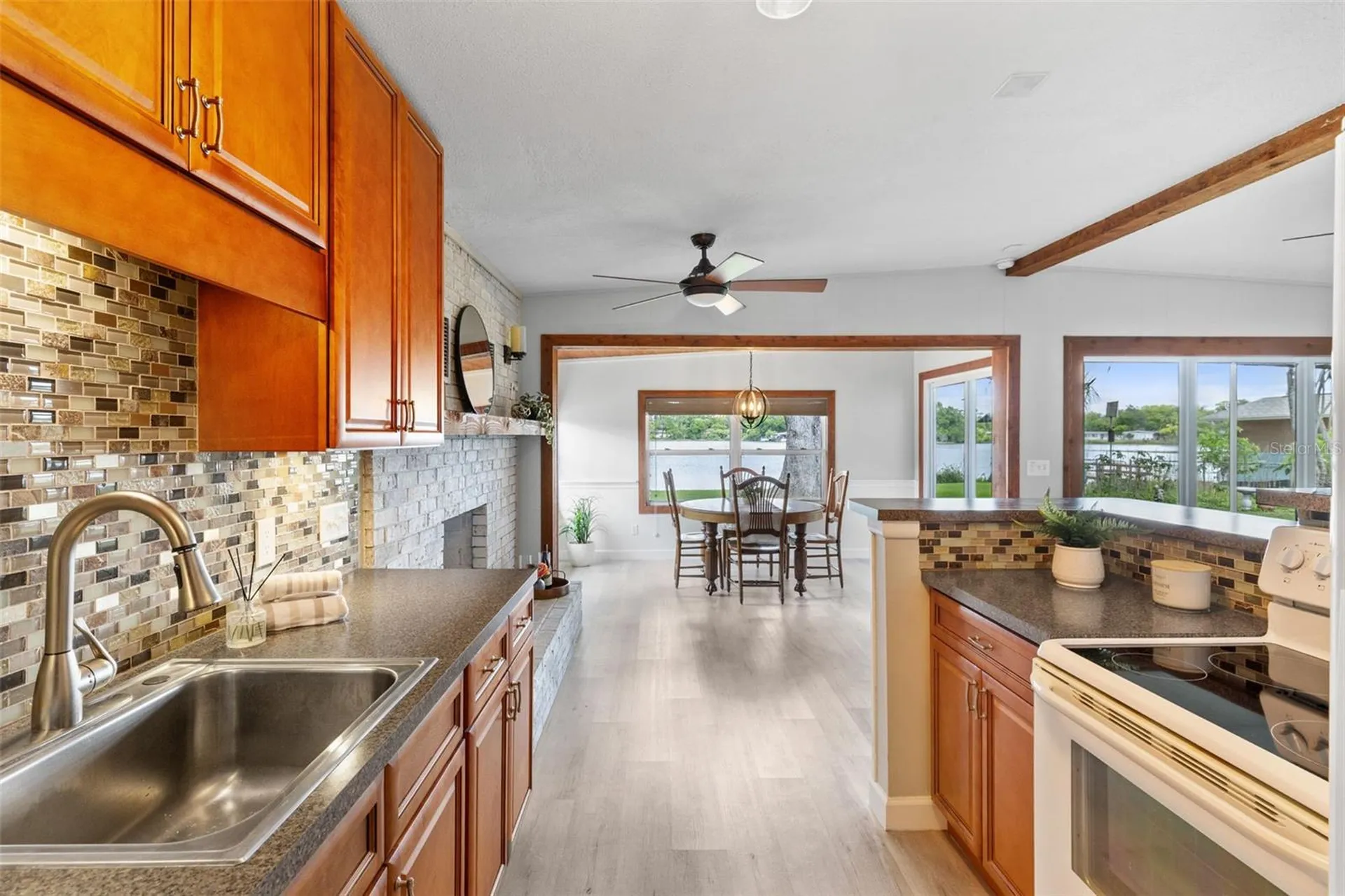 620 Lake Drive Oviedo FL 32766