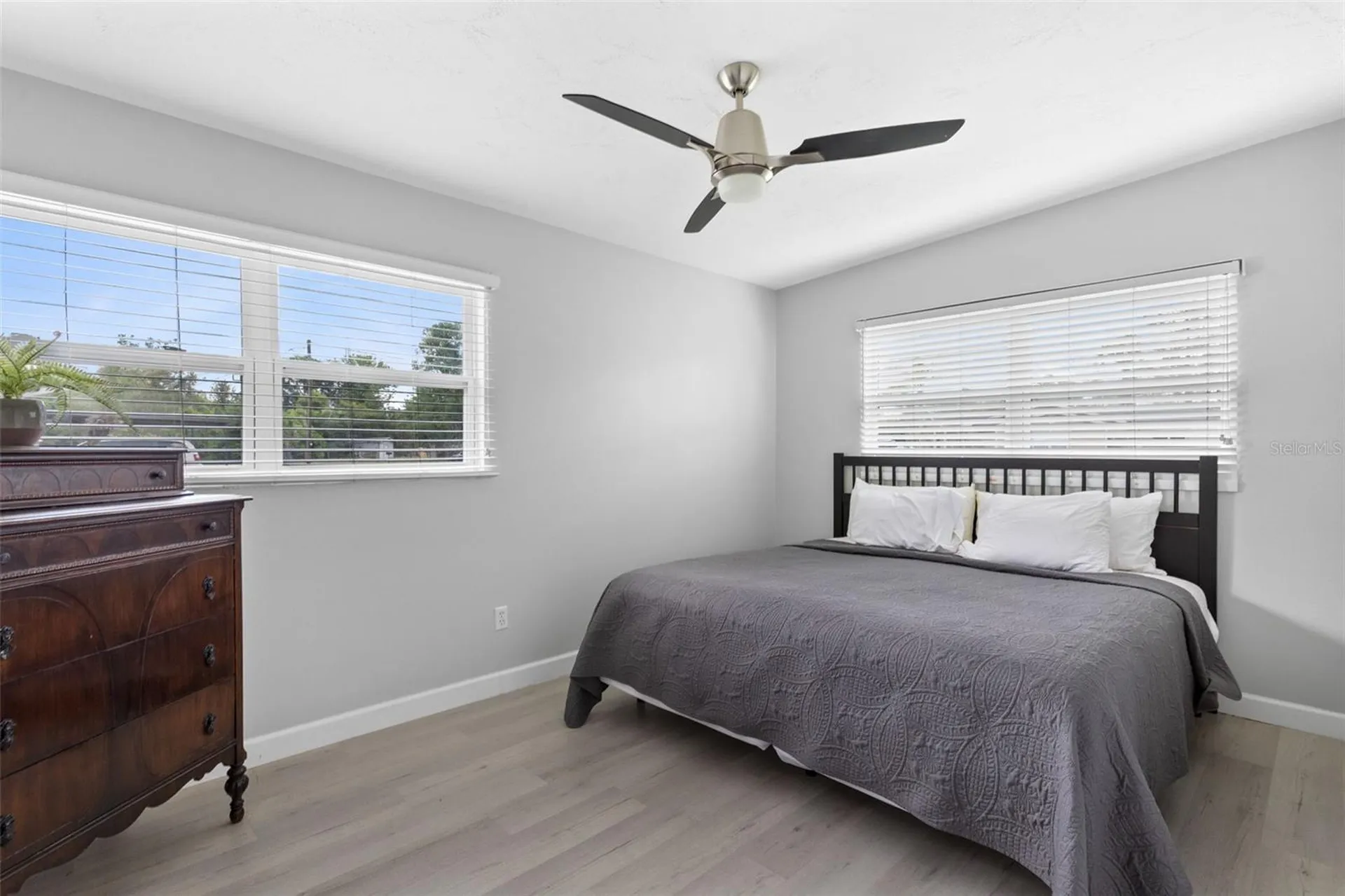 620 Lake Drive Oviedo FL 32766
