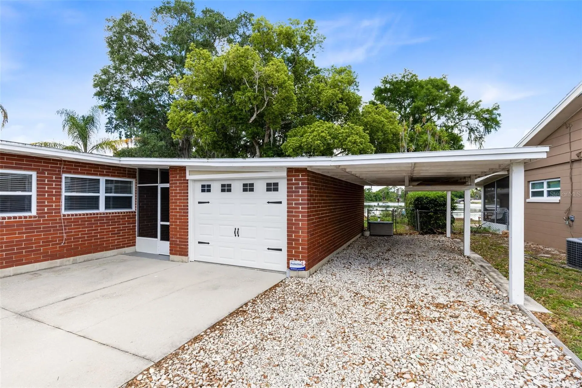 620 Lake Drive Oviedo FL 32766