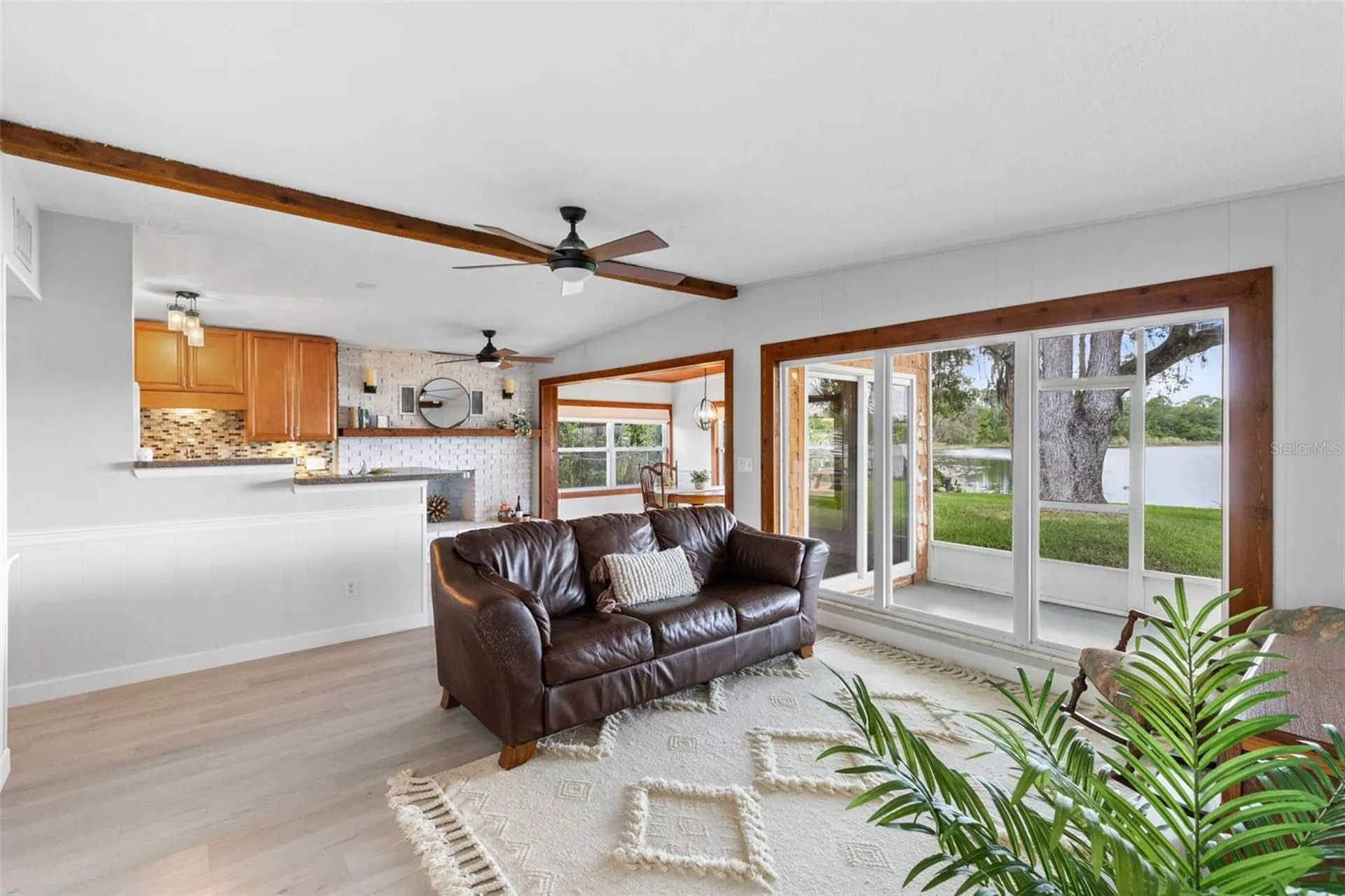 620 Lake Drive Oviedo FL 32766