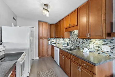 620 Lake Drive Oviedo FL 32766